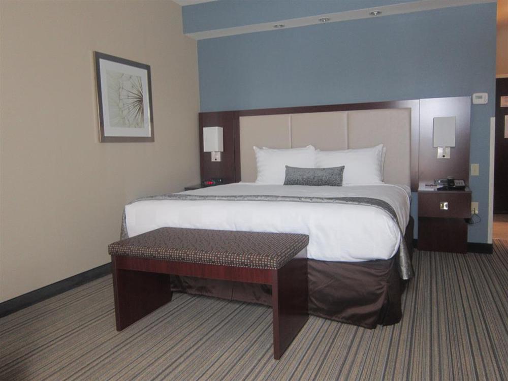 Best Western Plus Boardman Inn & Suites Poland Quarto foto